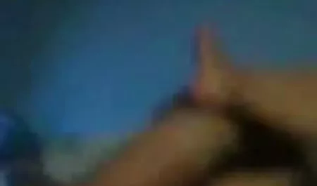 Gadis mengerang dari kesenangan sementara hot semi bokep dia membanting