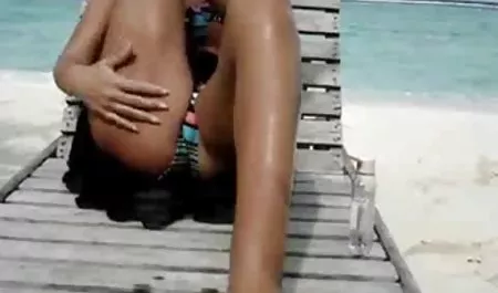 MILF masturbasi sampai mesum hot dia membutuhkan hard cock