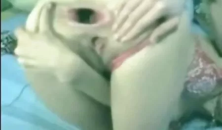 Ketat Lola Foxx' pukas bokeb hot cantik akan diisi dengan bi-Bi-si