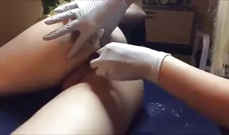 Penyewa menyebalkan saya dengan sarah azhari hot sex baik sehingga saya jatuh dari tempat tidur