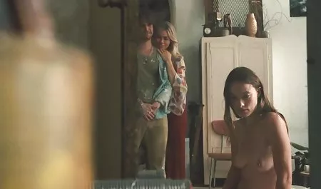 Model Cina Sissi - menghapus perban bokep my friend hot mom BTS