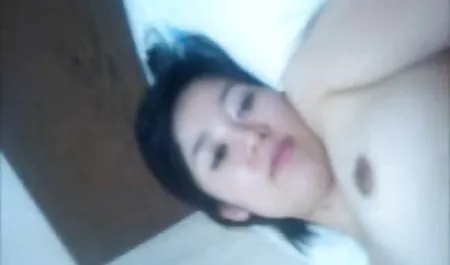Nakal orang Jepang cewek seksi memberikan bokep muncrat hot dia untuk memasukkan dia jembut tebal pukas