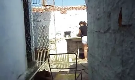 W dans La Salle de Bain AVEC Une pute bokep tante hot cantik