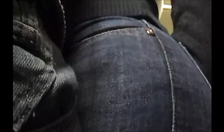 BARU bokeb terbaru hot REMAJA MENGISAP PENIS DALAM KEMULIAAN