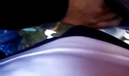 Remaja pacar bokep suster seksi mencoba lingerie baru dan lidah saling bercinta