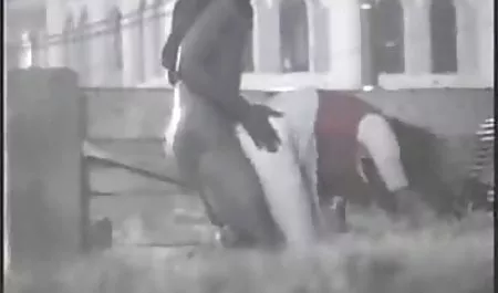 Rambut pirang remaja dengan rambut keriting mengambil itu video bokep selingkuh hot di pantat!